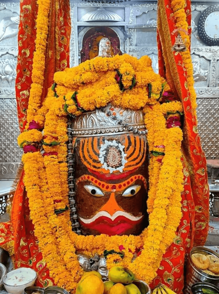 ముకుళిత హస్తములతో నిను వేడ నీ ఎదుట నిలిచాము…