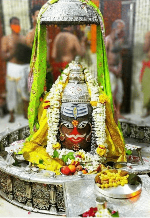 చూడ చక్కని వోడు..మా చంద్రశేఖరుడు…