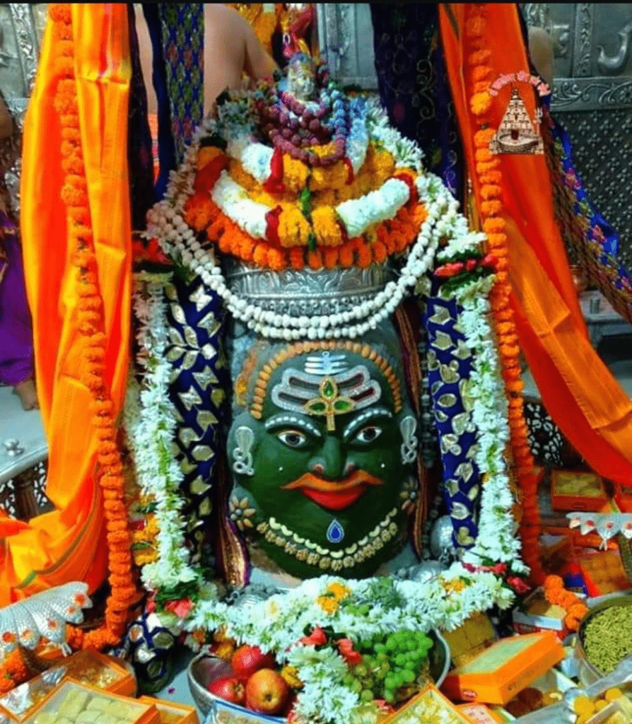 ఎవరైన అనగలరా…మహా సుందరమూర్తిని చూడ చాలు రెండు కళ్లు మనకని….
