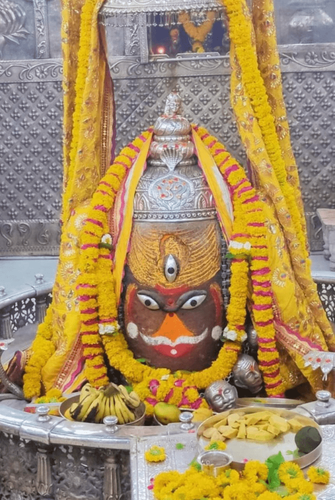విప్పారిన నీ కన్నులు మము పిలుచునని….