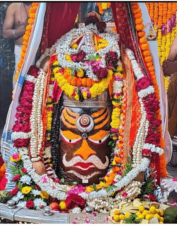 ఆశీనులైతే చాలు అరక్షణము భక్తితో నీ ముందర….   