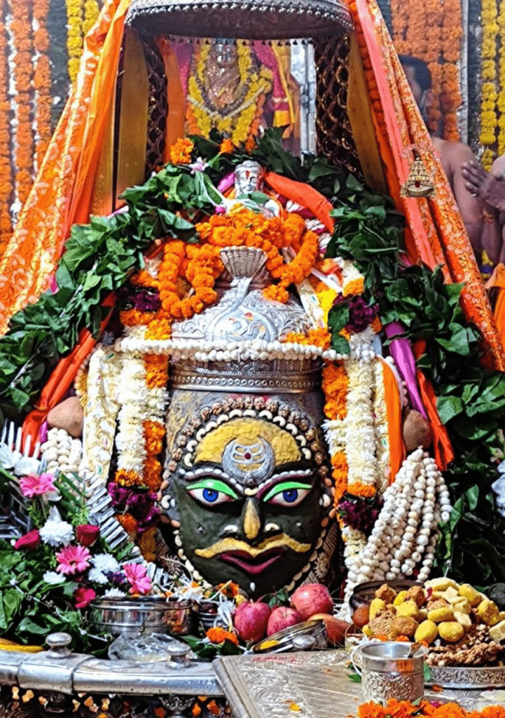 పర్వదిన శుభవేళ సొబగులతో మెరిసిపోతున్న చంద్రమౌళీ….