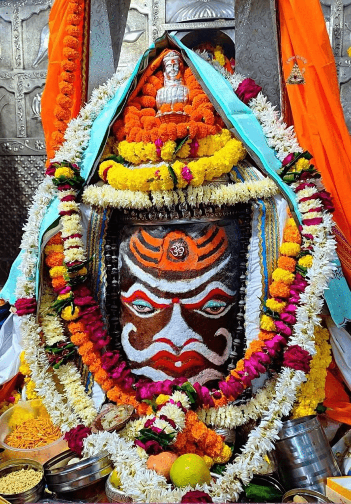ఉత్పన్నమై గోచరిస్తోంది…ఏదో భావోద్రేకము నీ మోములో..