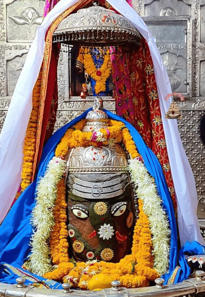 ఓం గం గణేశాయ…