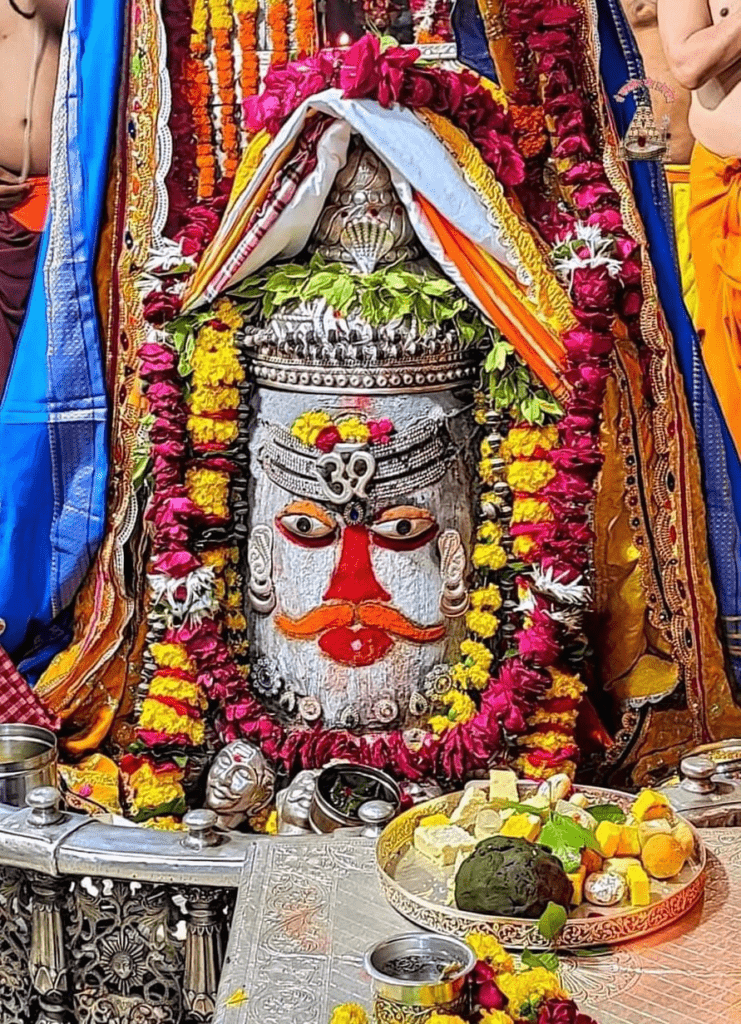 ధవళ వర్ణమున మెరయు దాక్షాయణి పతీ…