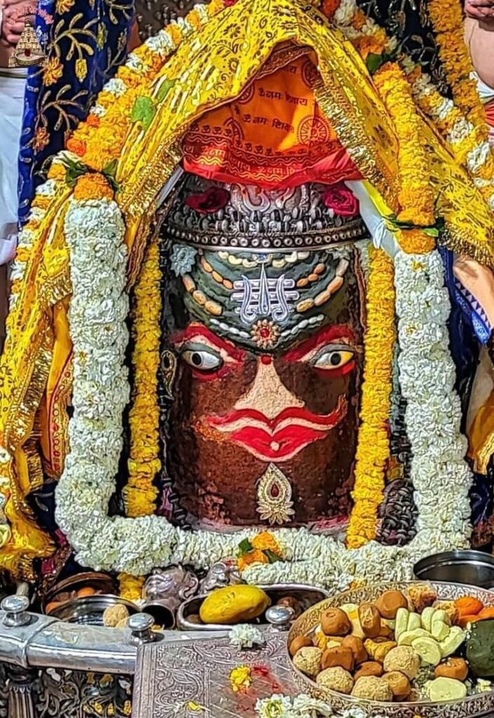 త్రిశూలం…త్రినేత్రం…త్రిజన్మ పాపహరం..శివం శంకరం..
