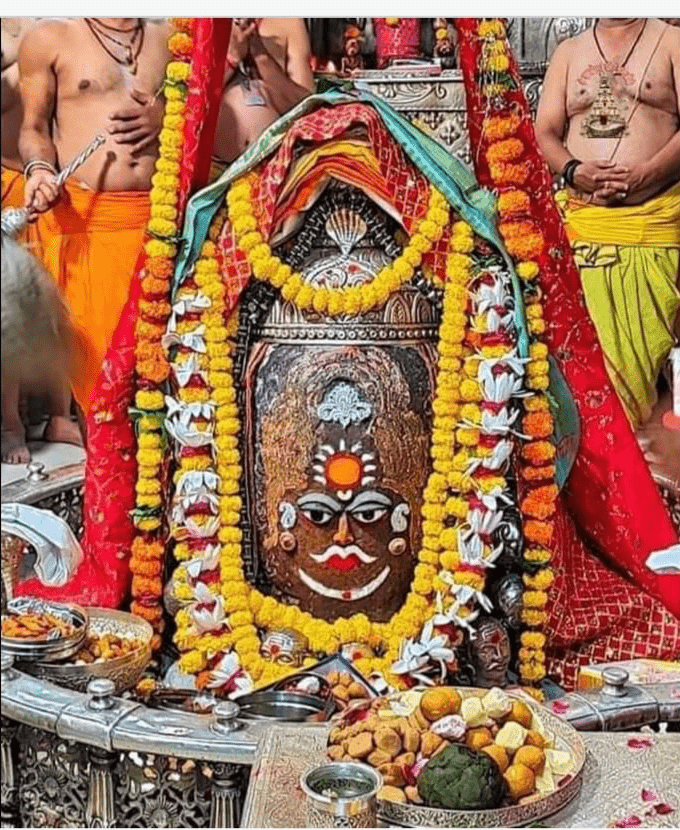 ఆదివారము నాడు అరుణోదయ వేళ..  